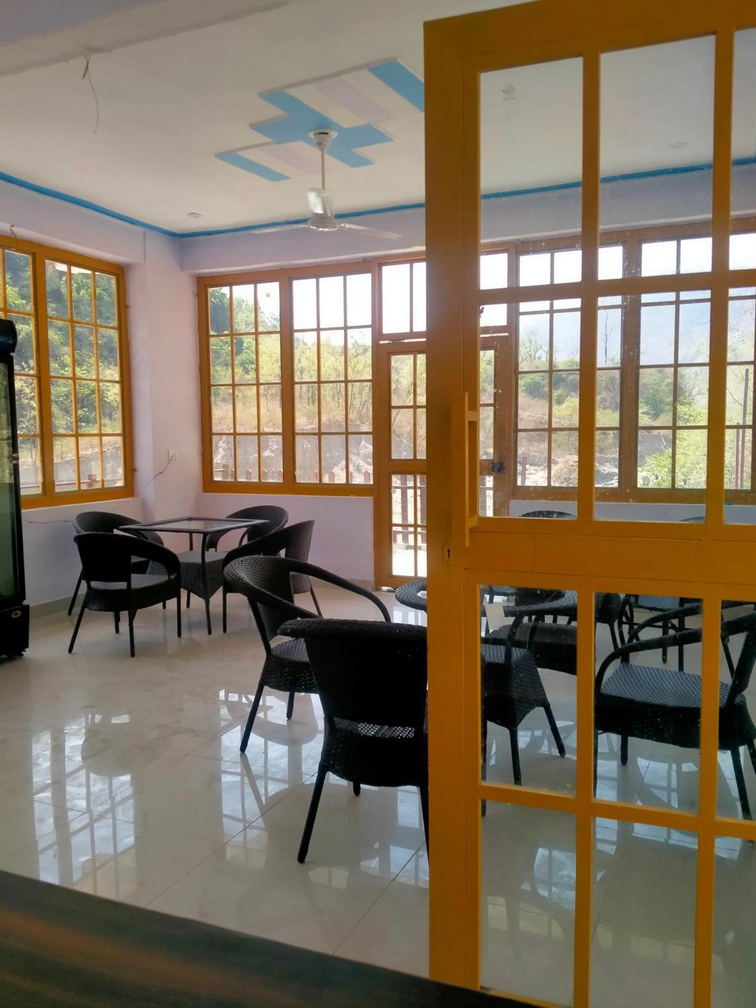 Manbhawan River Resort Kokhliyal Gaon ภายนอก รูปภาพ